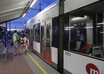 Metrovalencia recupera el servicio nocturno de viernes y sábado desde el 1 de agosto