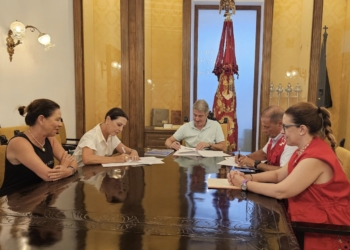 Orihuela, TM Grupo Inmobiliario y Cruz Roja suman esfuerzos para apoyar a familias en riesgo de exclusión residencial