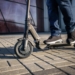 Policía Local recomienda extremar las medidas de seguridad vial a los conductores de patinetes eléctricos