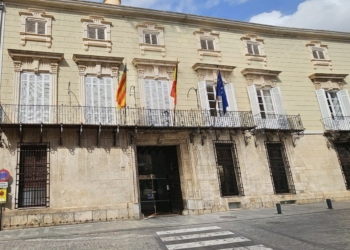 Orihuela inicia el procedimiento de reintegro de las subvenciones de 2024 concedidas a dos comisiones de fiestas