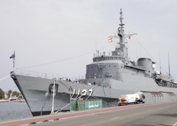 València recibe al buque escuela de la Armada brasileña con cerca de 400 militares a bordo
