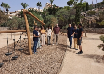 Altea renueva el “Parc Carabiners” y lo convierte en un espacio de juego e integración en plena naturaleza