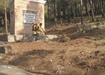 Utiel realiza labores de desbroce y limpieza en El Remedio