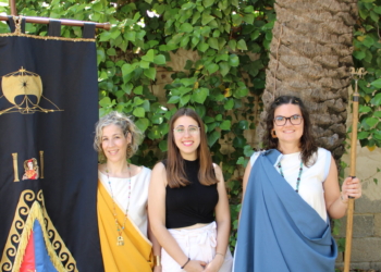 «Cada vez estamos más integrados en las fiestas» N. Valenzuela