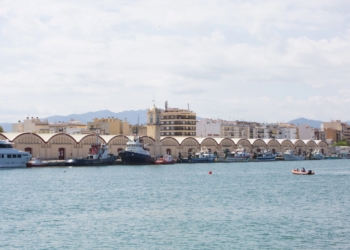 Gandia lanza un curso para formar a nuevos marineros pescadores