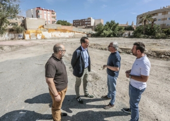 Elda adquiere los terrenos de la antigua fábrica de Emérito Maestre para habilitar un nuevo aparcamiento público gratuito