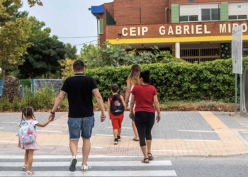 Benidorm suspende las clases para este martes ante la emergencia por tormentas e inundaciones