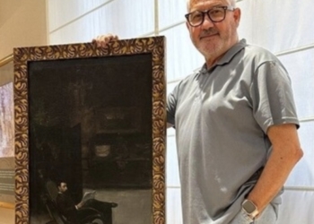 El Ayuntamiento recibe la cesión temporal de una obra de Fernando Cabrera