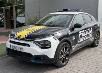 El Ayuntamiento recibe una ayuda europea para la adquisición de cinco vehículos eléctricos