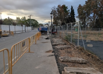 Inicio de las obras en la calle Alejandro García para renovar aceras, red de alumbrado y agua potable