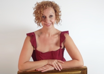 «Sobre un escenario siento deseo de mirar… y que me miren de otra manera»