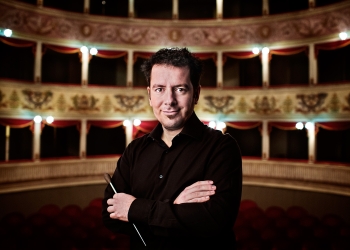 «Trabajar en esta banda es un honor»