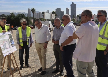 Benidorm inicia las obras de mejora del aparcamiento disuasorio de la avenida Beniardá