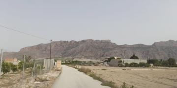 Orihuela apuesta por la energía solar para iluminar caminos y diseminados