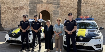 Santa Pola invierte 85.000 euros en dos nuevos vehículos híbridos para la Policía Local