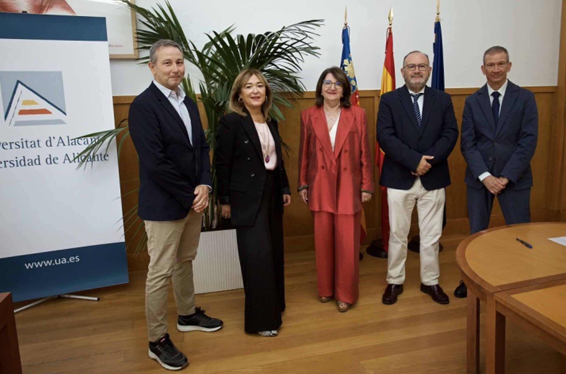 La Universidad de Alicante crea la Cátedra de Economía Social para impulsar la investigación y la colaboración con el tejido cooperativo