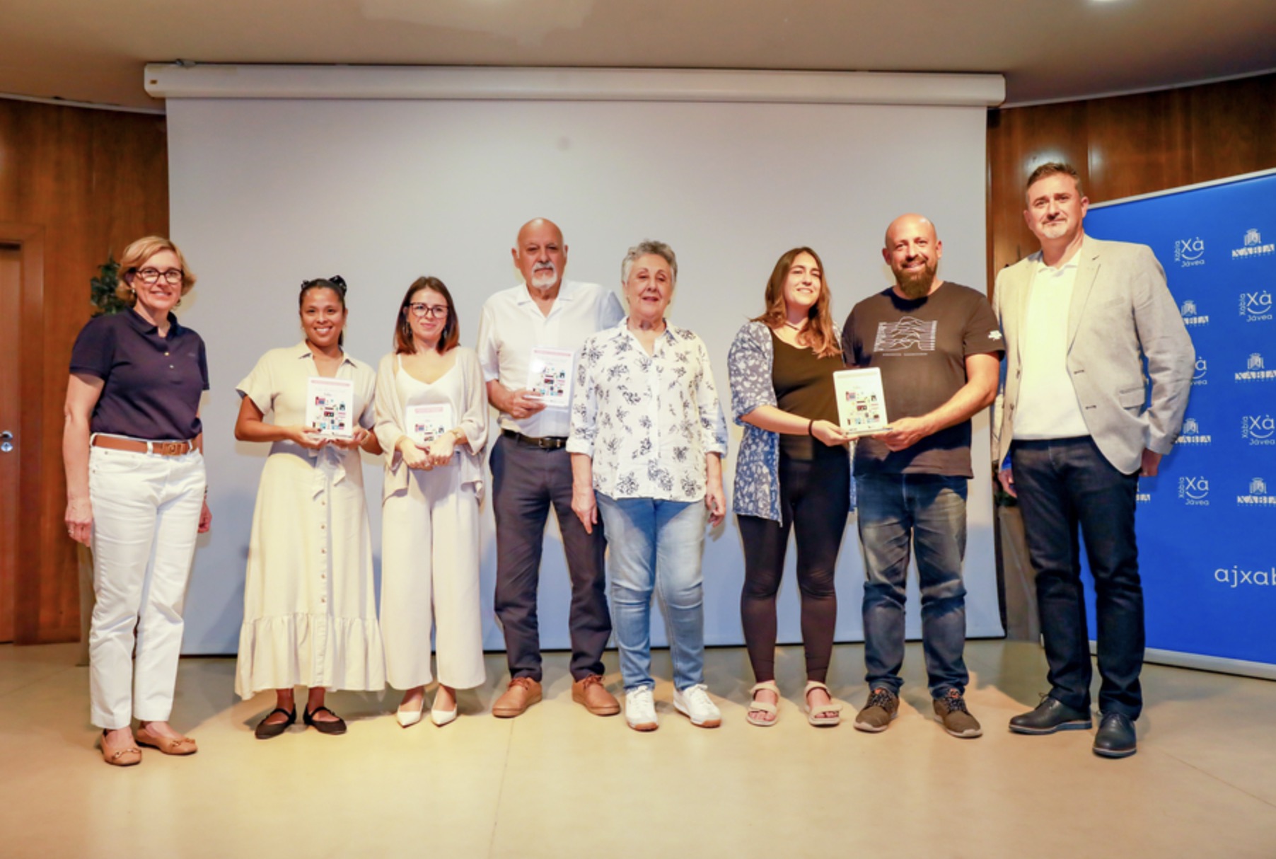 Xàbia reconoce el talento y el espíritu emprendedor local en la Gala del Comercio y la Empresa 2025