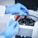 Un análisis genético de una muestra de sangre podría detectar el párkinson antes de los primeros síntomas