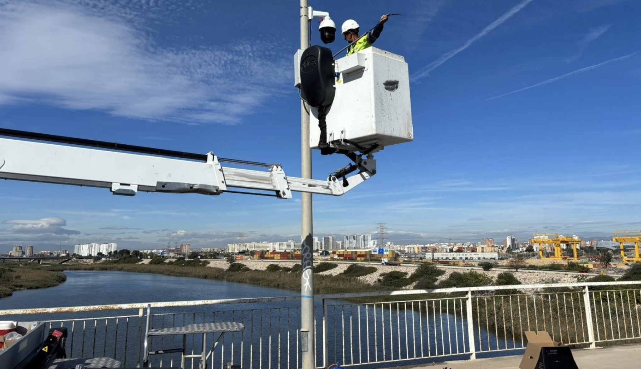 València instala seis cámaras y un radar para vigilar el caudal del nuevo cauce del río Túria