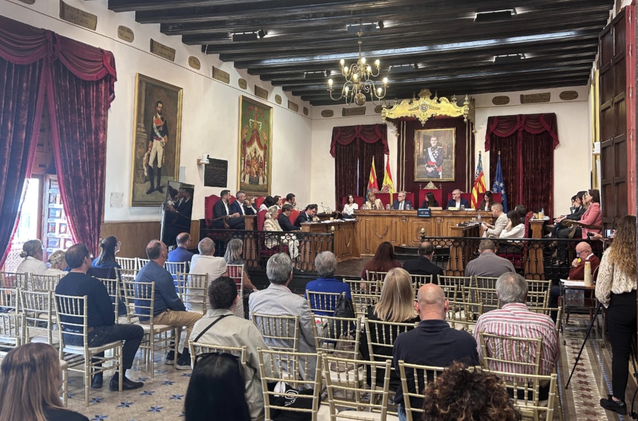 Unanimidad del pleno para pedir a la CHS y CHJ actuaciones urgentes en los barrancos