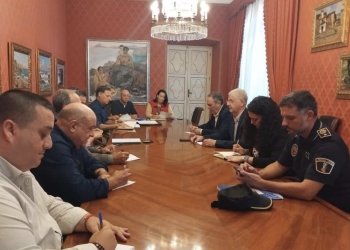 Alicante refuerza la seguridad, el transporte y la limpieza para Todos los Santos