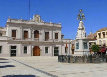 El Consell renueva la colaboración con Alfafar para financiar la formación de personas adultas durante el ejercicio 2025