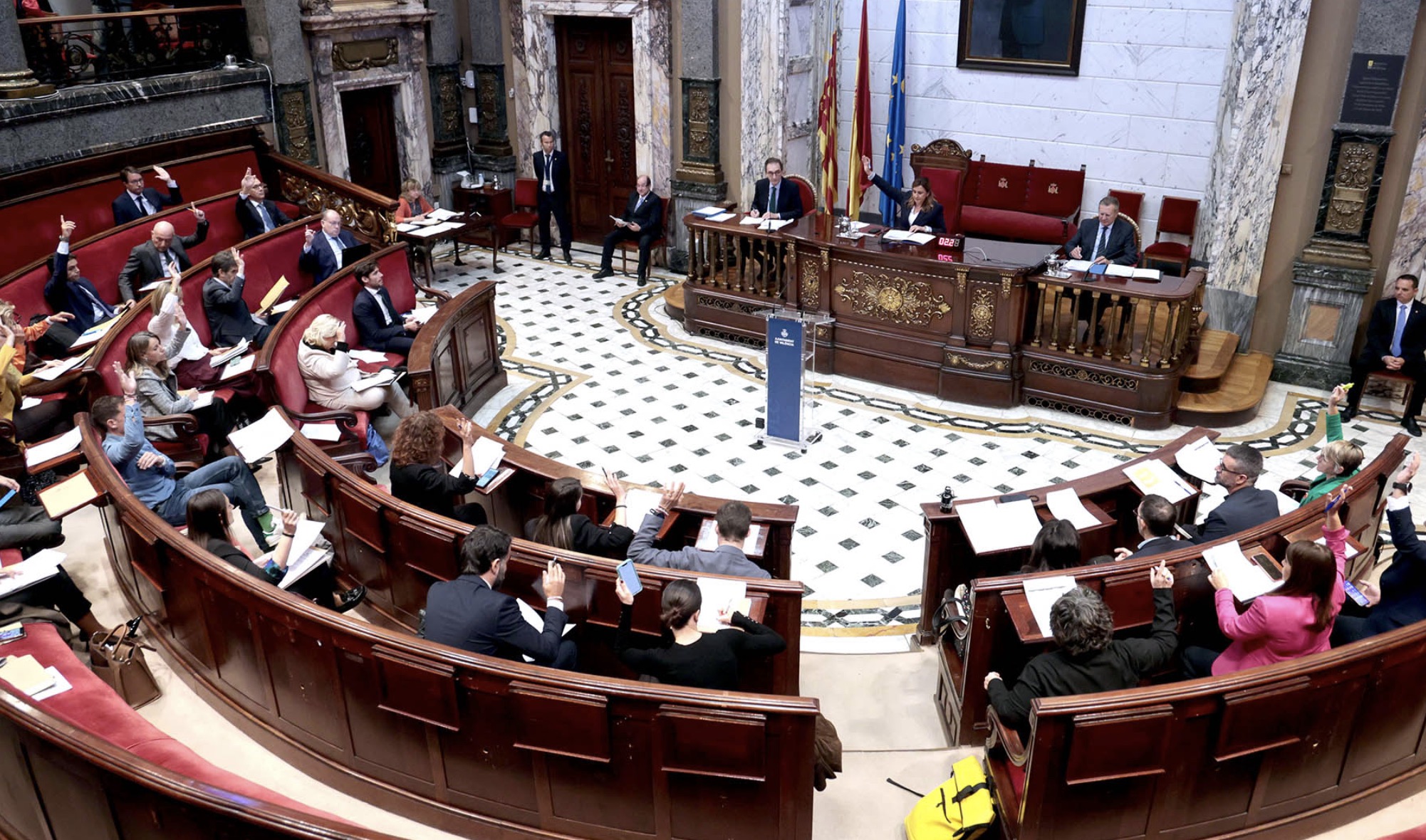 El Pleno acuerda seguir adelante con los presupuestos participativos ‘VLC Participa’