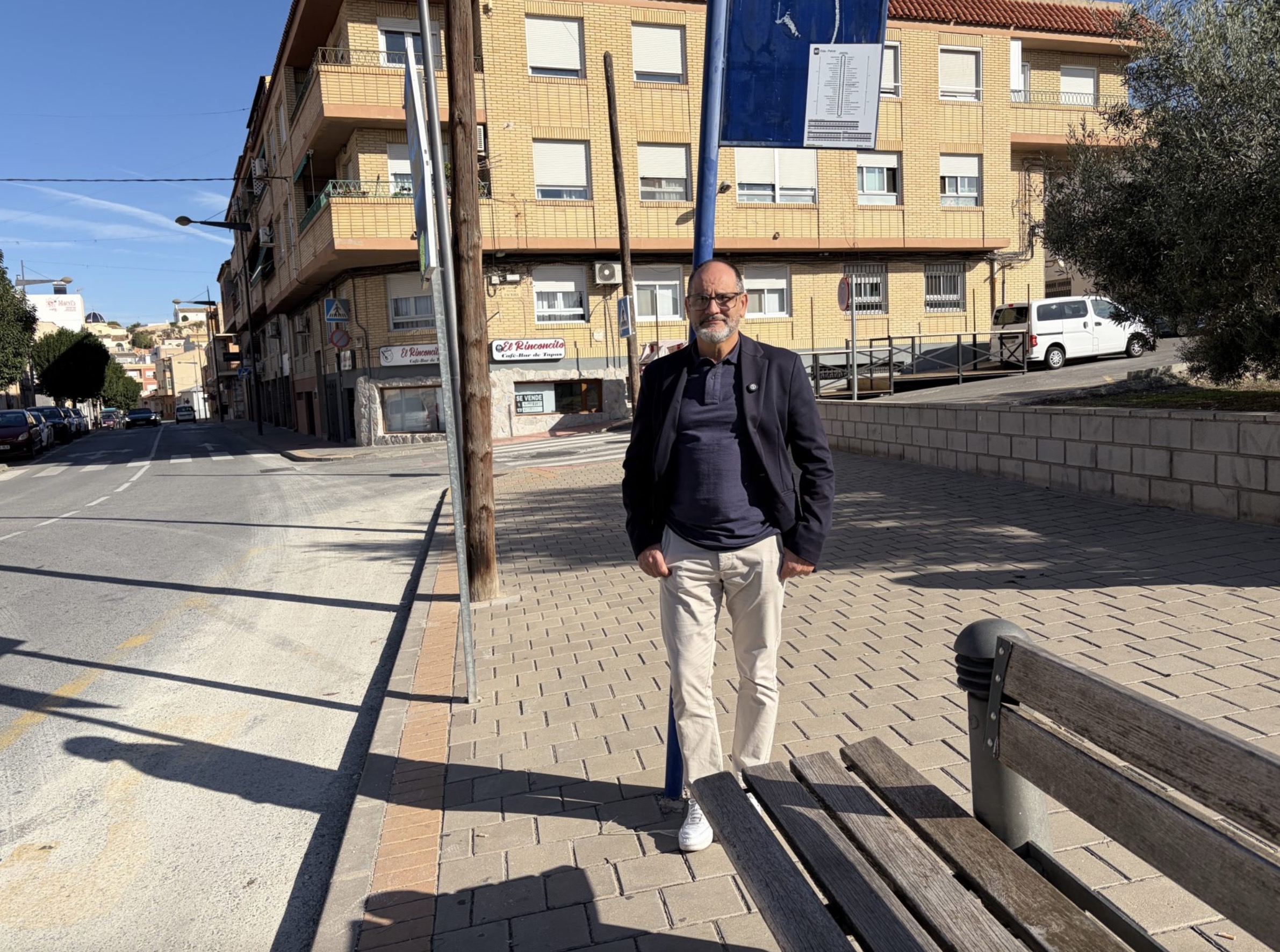 Petrer dotará de marquesinas varias paradas del autobús urbano con una inversión de 100.000 euros