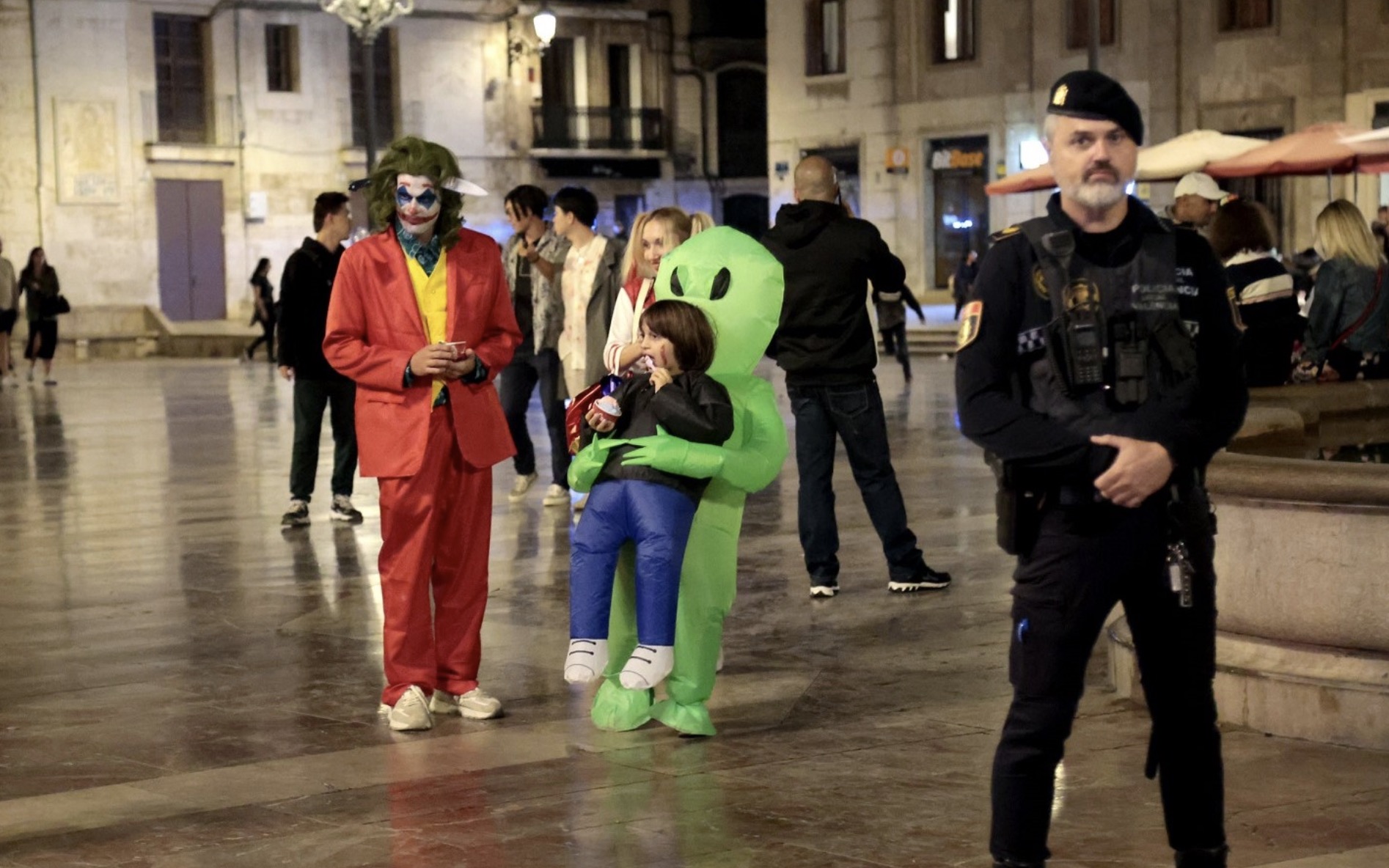 La Policía Local refuerza la seguridad con un dispositivo especial de 125 agentes para la noche de Halloween