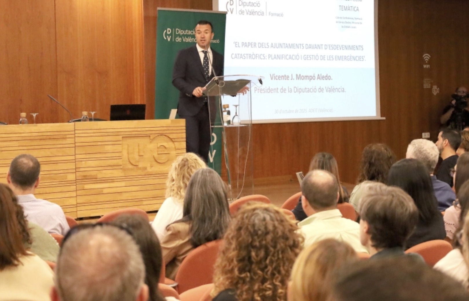 Vicent Mompó destaca la importancia de la formación frente a emergencias “como la mejor herramienta para proteger a la población”