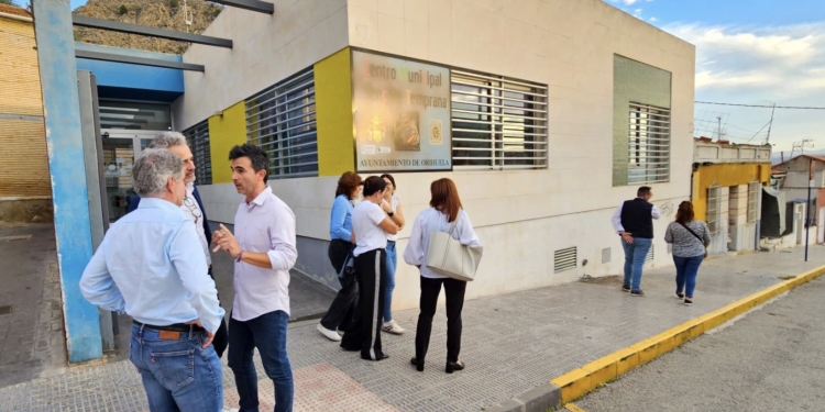 Orihuela adquiere dos inmuebles para ampliar el Centro de Atención Temprana