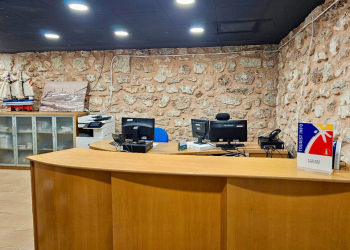 Las Oficinas de Turismo de Santa Pola reciben la Q de Calidad