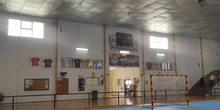 La oposición señala Garganes como símbolo del «abandono» de instalaciones