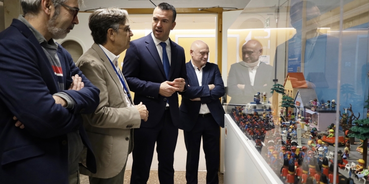 La Diputació de València impulsa sus talleres culturales para niños en instalaciones hospitalarias