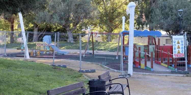 Benidorm invierte 150.000 euros en actuaciones de mantenimiento y mejora de la seguridad en los parques de la ciudad