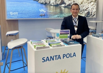 Santa Pola refuerza su estrategia de desestacionalización turística en la feria INTUR 2025 de Valladolid