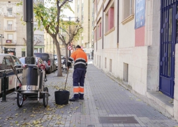 Alcoy aprueba la licitación del nuevo contrato de recogida de residuos y limpieza viaria