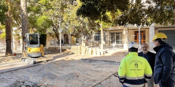 Arrancan las obras de remodelación de la plaza Joan Fuster