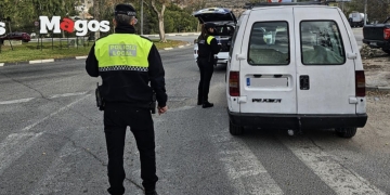 La Policía Local de Elda se suma a la campaña de control de furgonetas puesta en marcha por la DGT