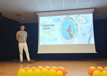 «Es un homenaje a todas las abuelas que cuidaron y amaron a los suyos»