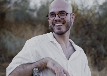 «La poesía que escribo habla de mí»