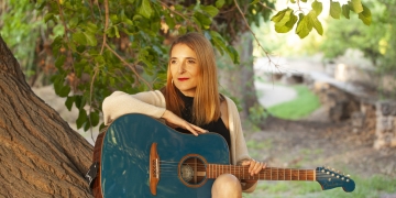 «Hay un poso poético en mis canciones»