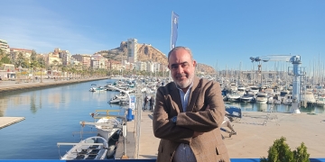 «Tal y como está planteado el sistema de pensiones no es sostenible»