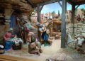Alicante se llena de belenes públicos para decorar la Navidad