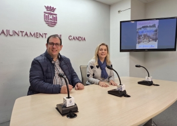 Gandia impulsa la 47 edición del Concurso de Escaparates Navideños