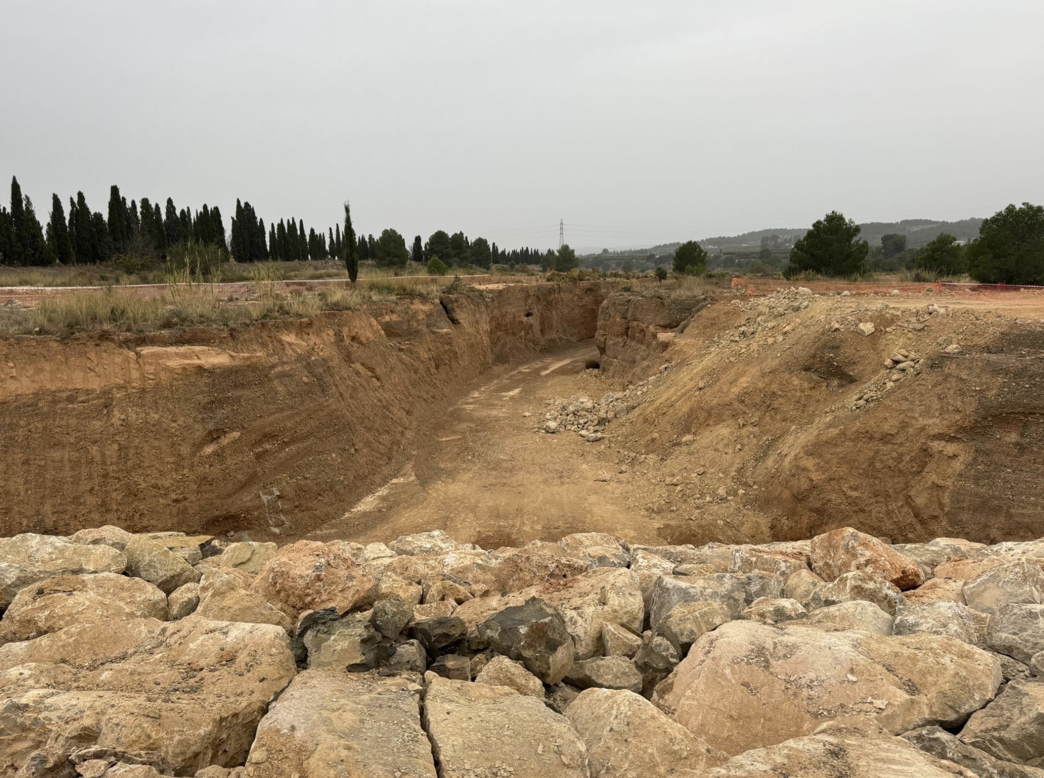 Miguel Barrachina destaca el avance de las obras para recuperar los encauzamientos urbanos dañados por las riadas