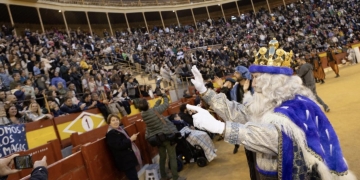 Alicante pone a la venta 1.700 sillas más para la Cabalgata de los Reyes Magos