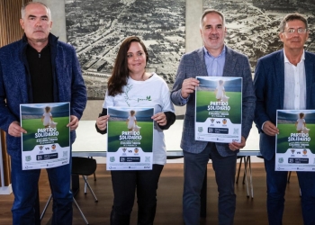 El Polideportivo de Sant Joan acoge un partido solidario entre veteranos del Hércules y del Valencia en apoyo a la Asociación Pequeño Fresno