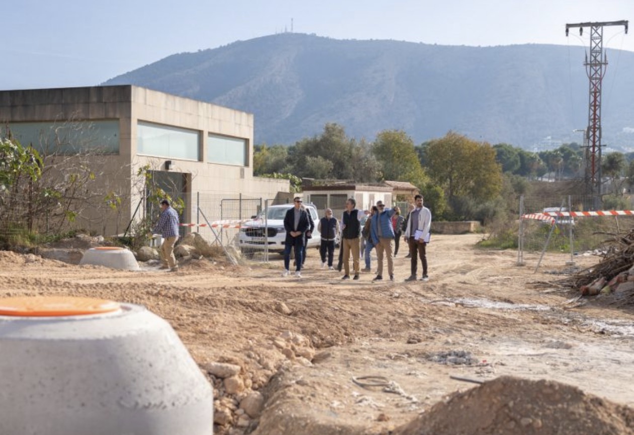 A punto de finalizar l’Alfàs las obras para gestionar vertidos y reutilizar el agua vinculadas al encauzamiento del Barranco Hondo