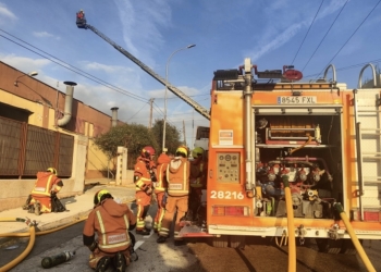 El Consorcio de Bomberos de València impulsa un estudio para reforzar la igualdad en el acceso a la plantilla
